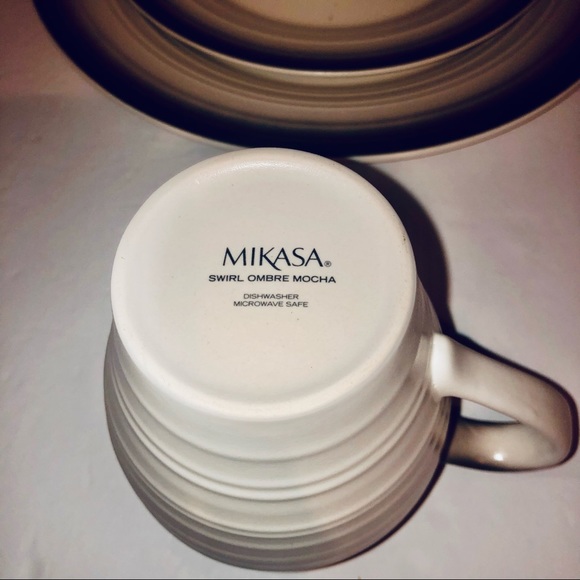 Mikasa Swirl Ombre Mocha 4 Piece Dinnerware Set - Picture 2 of 5